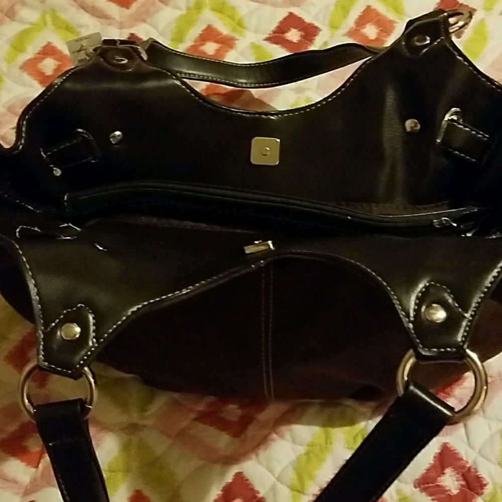 Womens Purse, nice hand held strap, suede material